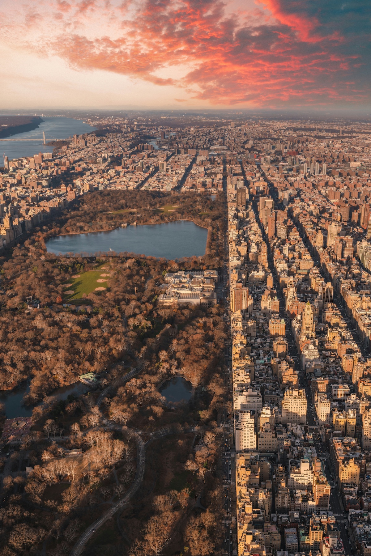 Aerial view of the Met in Central Park, Manhattan - part of a LitWits activity idea for teaching FROM THE MIXED-UP FILES OF MRS. BASIL E. FRANKWEILER by E.L. Konigsburg